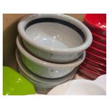Lot of (1 Drawer) Bowls (assorted)