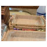 Lot of (8) Bakeware - Glass Casserole Dish (x5) and Wicker Carriers (x3)