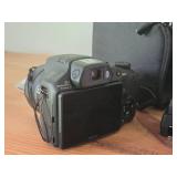 Sony Cyber-Shot DSC-HX200V Digital Camera with Charger and Carry Case
