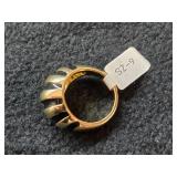 12.5-grams 18K Gold Ring Size 9