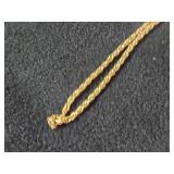 15.3-grams 14K Gold Necklace 28'