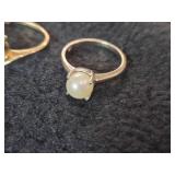 3.9-grams (total) - Lot of (2) Rings - 10K White Gold Pearl and 10K Gold Emerald
