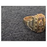 13.9-grams (total) 10K Gold - Lot of (2) Rings