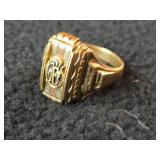13.9-grams (total) 10K Gold - Lot of (2) Rings