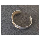 22.9-grams Sterling Silver Cuff Bracelet with Gold Loon Attached