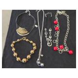 Lot of (5) Necklaces