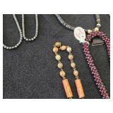 Necklaces (x9) + Bracelets (x1)