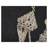 Lot of (4) Pendant Necklaces