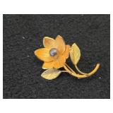 7-grams 18K Gold Flower Pin