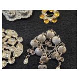 Lot of (17) Jewelry - (14) Pins + (3) Pendants