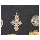 Lot of (17) Jewelry - (14) Pins + (3) Pendants