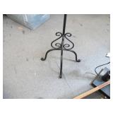 Black Metal Wire Female Dress Form Mannequin – Full-Size Decorative Display