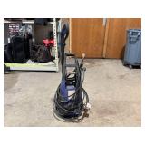 1,900PSI Electric Pressure Washer