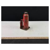 Small Bottle Jack