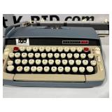 Smith Corona Typewriter & Case