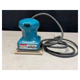 Makita Finishing Sander