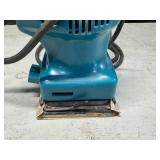 Makita Finishing Sander