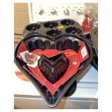Nordic Ware Heart Bundt Pan Bakeware & Cookie Cutter Lot