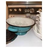 Corning Ware Blue Cornflower Casseroles & Enamel Colander Kitchen Lot
