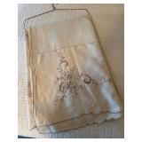 Vintage Cream Linen Tablecloth Cutwork Floral Scalloped 72x48