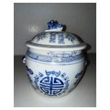 Blue and White Chinese Porcelain Covered Vessel With Foo Dog Finial