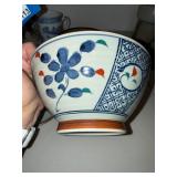 Japanese-Style Ceramic Tableware & Vase Mixed Lot (Lot of 8)