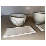 Essence of Life Ceramic Kitchenware Mixed Lot (Lot of 4)