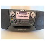 Sony CFD-V17 CD Radio Cassette-Corder