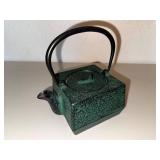 Green and Black Cast Iron Teapot With Infuser