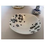 Lot of Assorted Porcelain Bowls Compote Stand & Bud Vase Decor