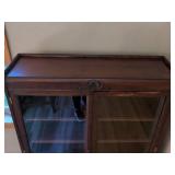 Antique Traditional Glass Door Bookcase Display Cabinet Mahogany Finish 53in