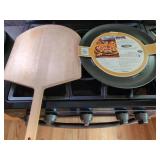 WearEver AirBake Pizza Pan & Wooden Pizza Peel Set 15.5in