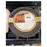 WearEver AirBake Pizza Pan & Wooden Pizza Peel Set 15.5in