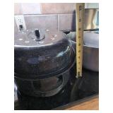 Graniteware Enamel Roaster & Cast Aluminum Oval Roasting Pan Lot