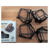 Yaktrax Walk Ice Traction Cleats Size M Black Overshoe Lot w/ Box