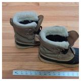 Sorel Winter Snow Boots Tan Black Faux Fur Rubber Leather Canada