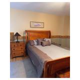 Urban Craftsman Solid Wood Queen Sleigh Bed Frame with Matching Nightstand Set