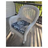 5-Piece White Wicker Patio Set Loveseat Chairs Tables Cushions Covers