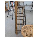 Rustic Twig Plant Stand Wicker Side Table & Basket Decor Set