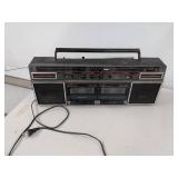 Realistic SCR-31 AM/FM Dual Cassette Stereo Boombox Radio 14-799