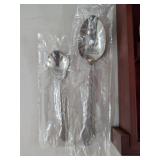 Oneida Community Stainless Flatware Set in McGraw Wood Chest