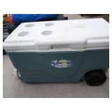 Coleman & Rubbermaid Coolers Beverage Jug Camping Picnic Lot