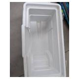 Coleman & Rubbermaid Coolers Beverage Jug Camping Picnic Lot