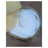 Kaysons Golden Rhapsody Fine China Set in Quilted Storage Cases