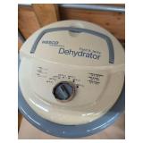 Nesco Professional Food & Jerky Dehydrator Adjustable Thermostat