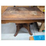 Antique Quarter Sawn Oak Parlor Lamp Table Pedestal Base 28in