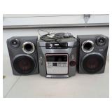 RCA RS2640B 5-Disc Compact Stereo System With Speakers Remote