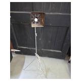 Tripod Worklight Works