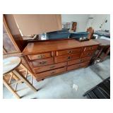 Dresser w/ mirror