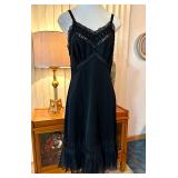 Charmode Accordian Pleated Slip 